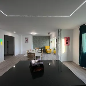 https://coliving-el-juan.in-canary-islands.com