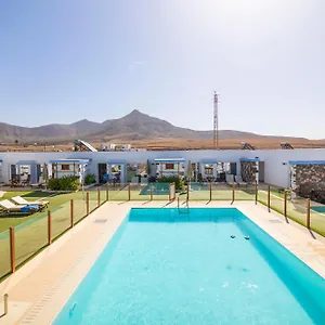 https://hotel-rural-rosario-martin.in-canary-islands.com